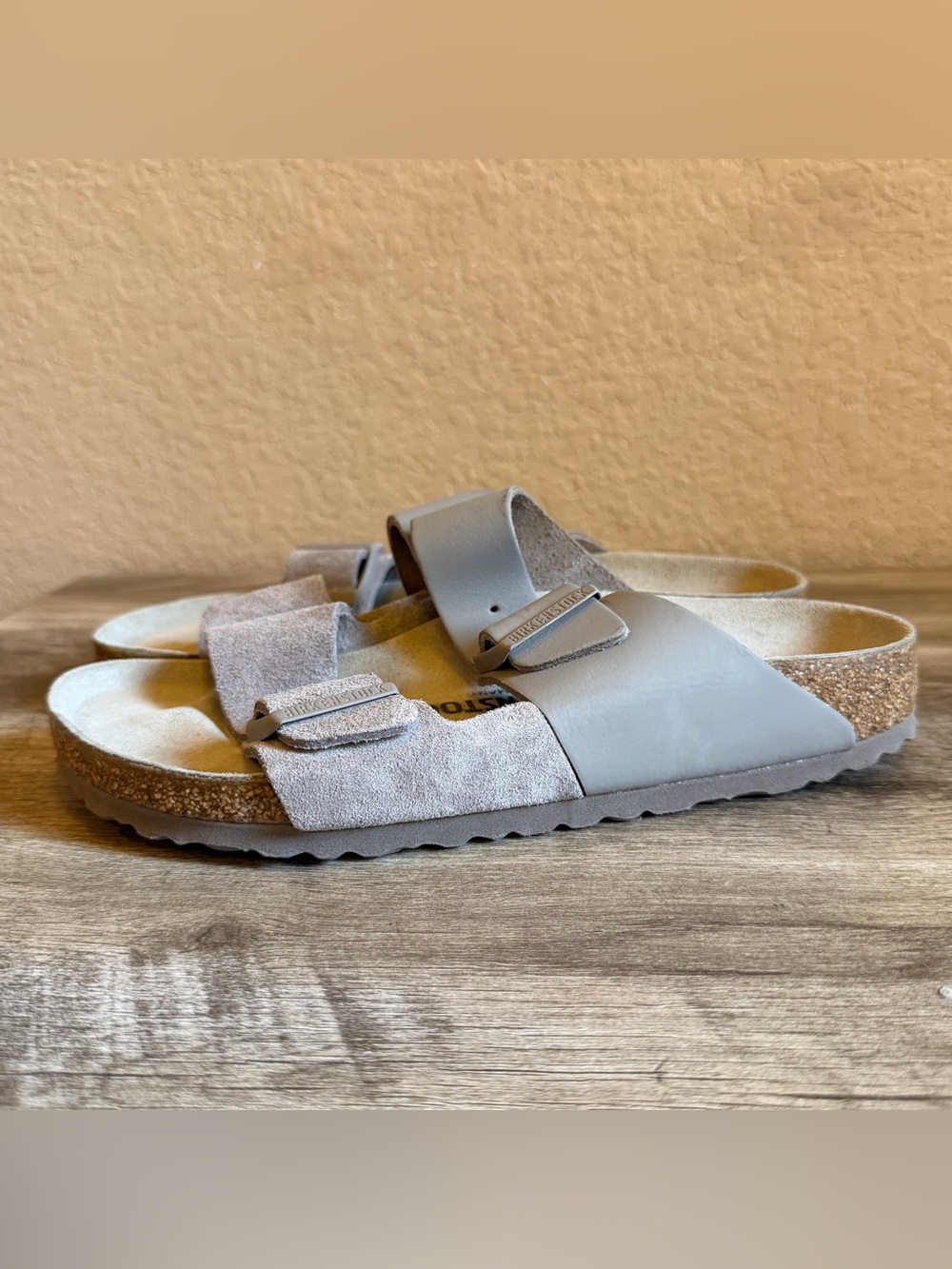 NWOB Birkenstock Arizona split gray sandals Women’s size 7 - Picture 2 of 14